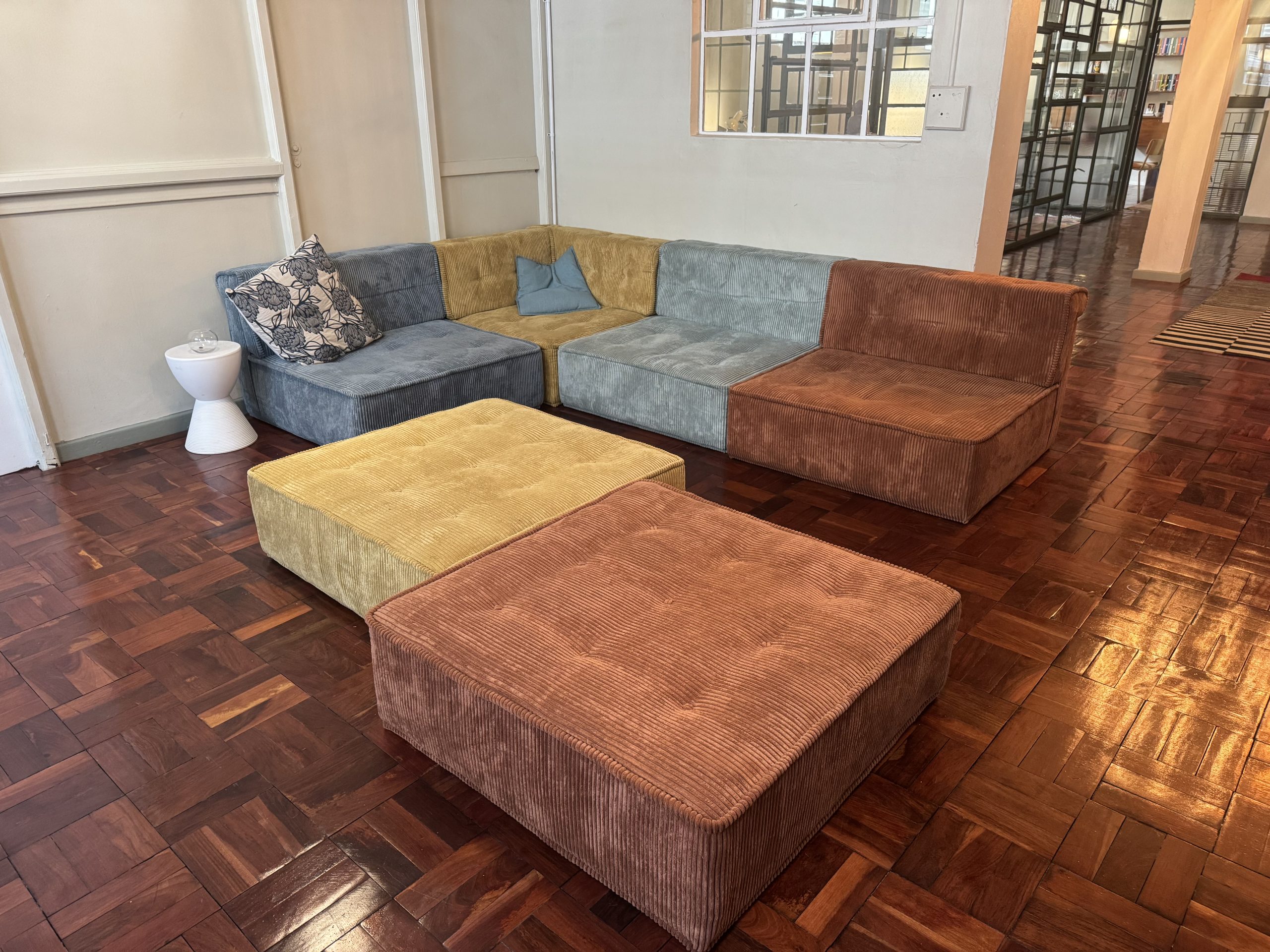 Multi-coloured couch